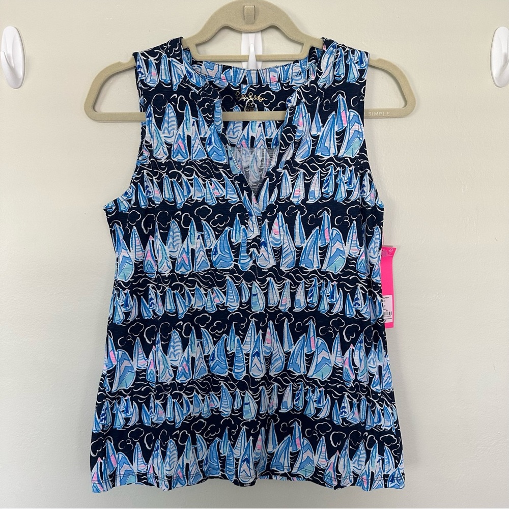 NWT Lilly Pulitzer Dev Knit Top Low Tide Navy Sails‎ & Stripes XS